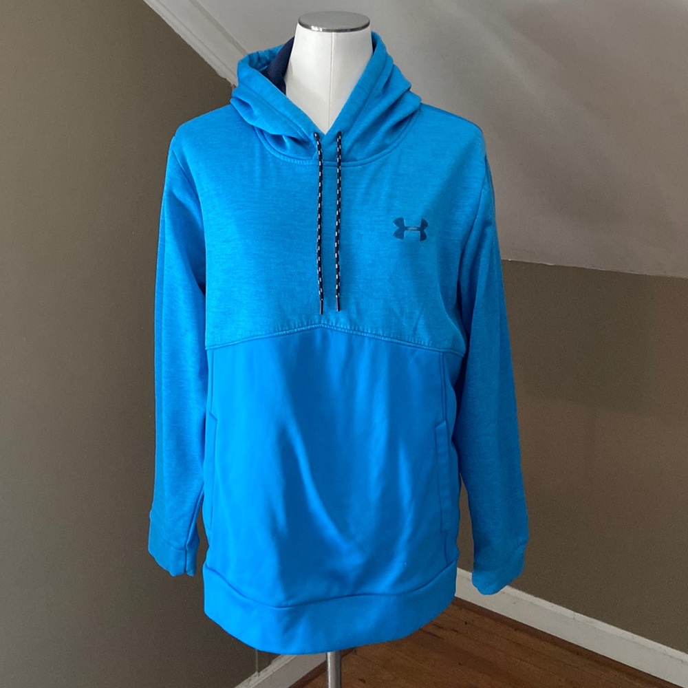 Under Armour hoodie size large